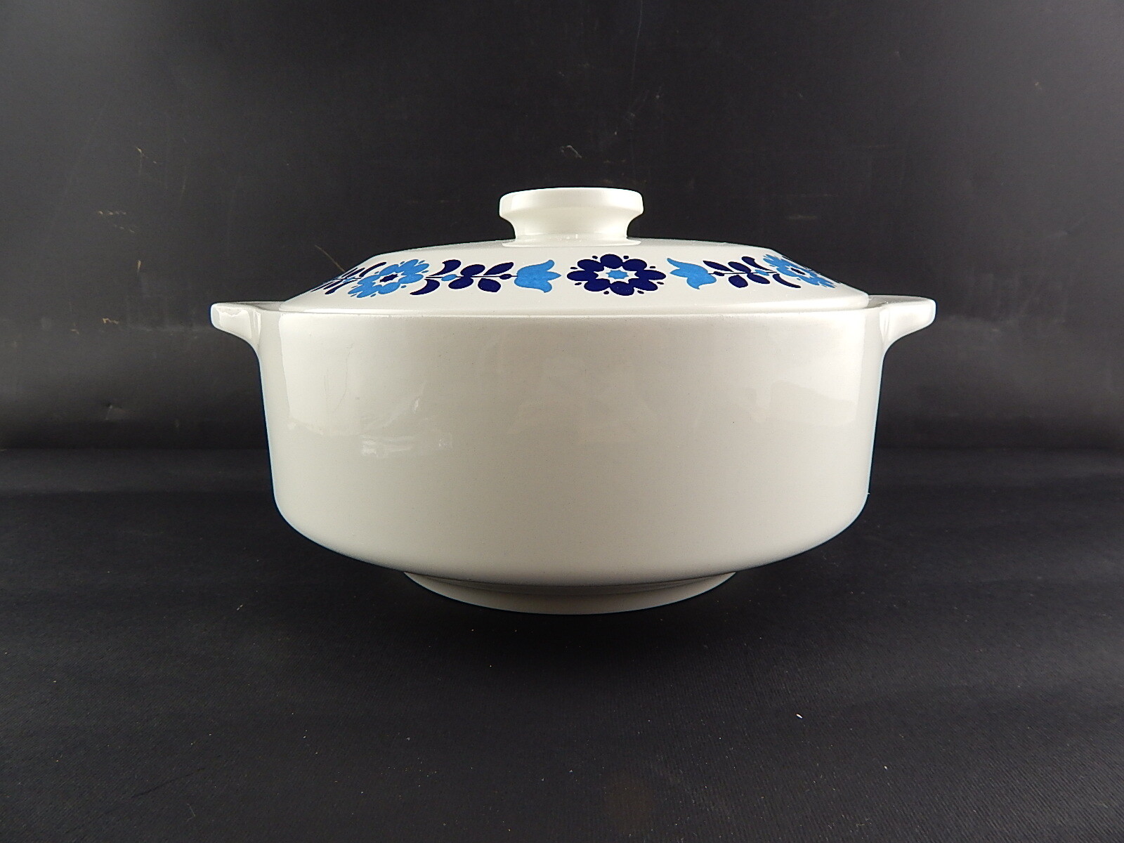 VINTAGE RICHARD GINORI LAVENO ANTONIA CAMPO Ceramic Cookie Maker Centerpiece 