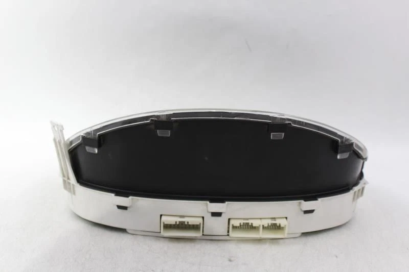 Speedometer Cluster 183K Miles MPH And KPH Fits 2002 MAZDA TRIBUTE OEM #28258 - Image 4 of 4