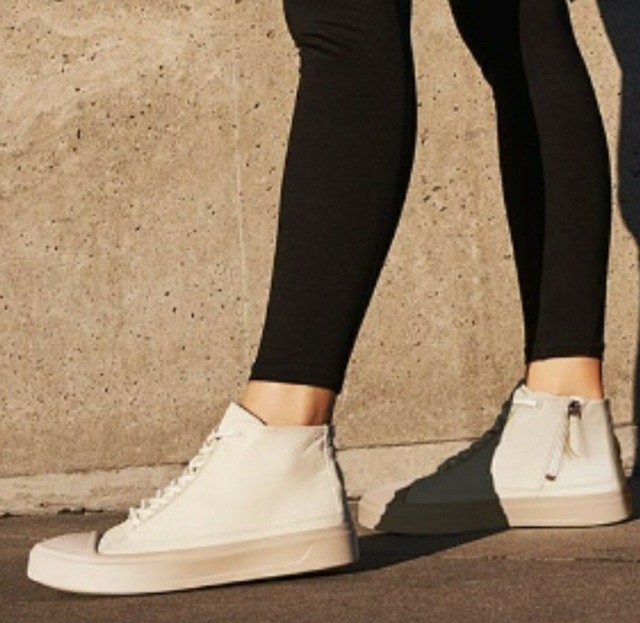 ecco flexure sneaker