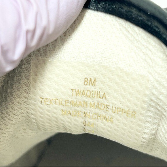 Tommy Hilfiger Women's Aquila Lace Up Sneakers Black Beige Logo Size 8M thumbnail 9