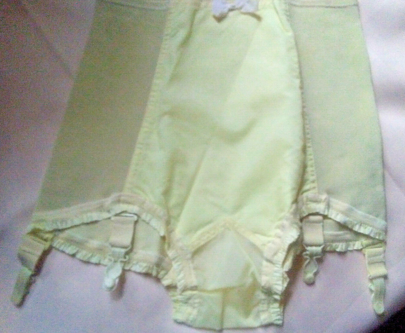 Miederhose LASTARI Pantie Girdle original 50 60er Jahre Gelb EBay miederhose-lastari-pantie-girdle-original-50-60er-jahre-gelb-ebay