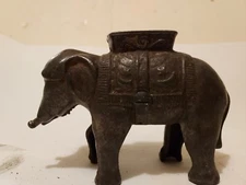 Vtg Original A C Williams Cast Iron Small Elephant w/ Howdah Still Penny Bank NR