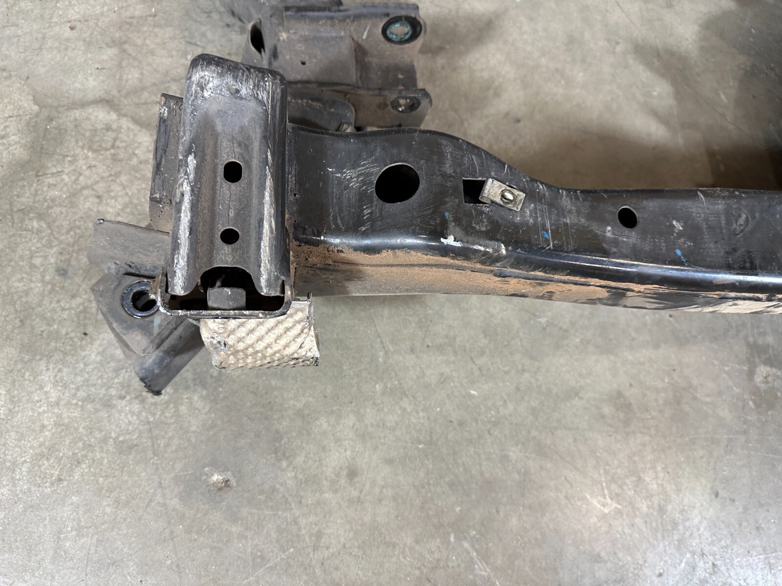 DODGE CHALLENGER R/T SCAT PACK 1123 FRONT SUSPENSION KFRAME SUBFRAME