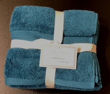 NWT SET OF 2 HOTEL 100 Cotton Absorbent Soft Hand Towels Green 16 X 26 in