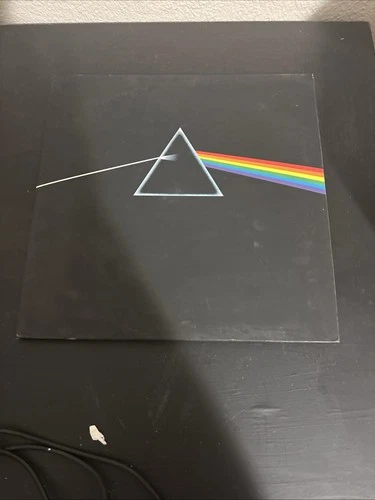 Pink Floyd Dark Side of the Moon Harvest LP Vinyl  Complete w/stickers & Poster