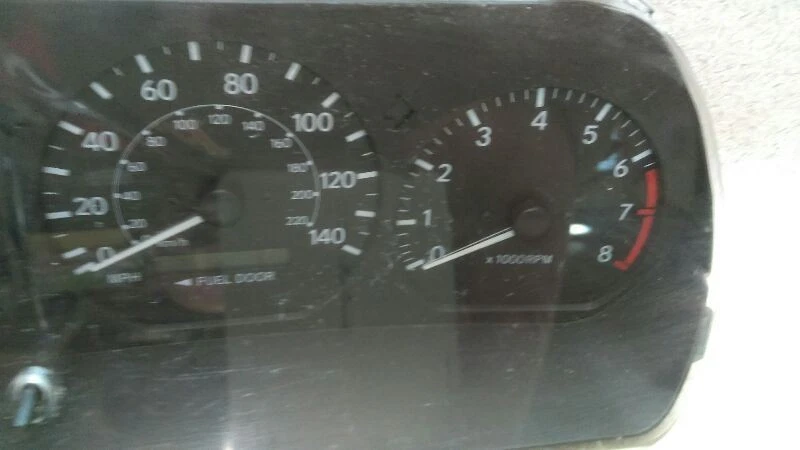 速度表仪表组 8380006011 带安全适用于 99-01 丰田 SOLARA — 第 3/4 张图片