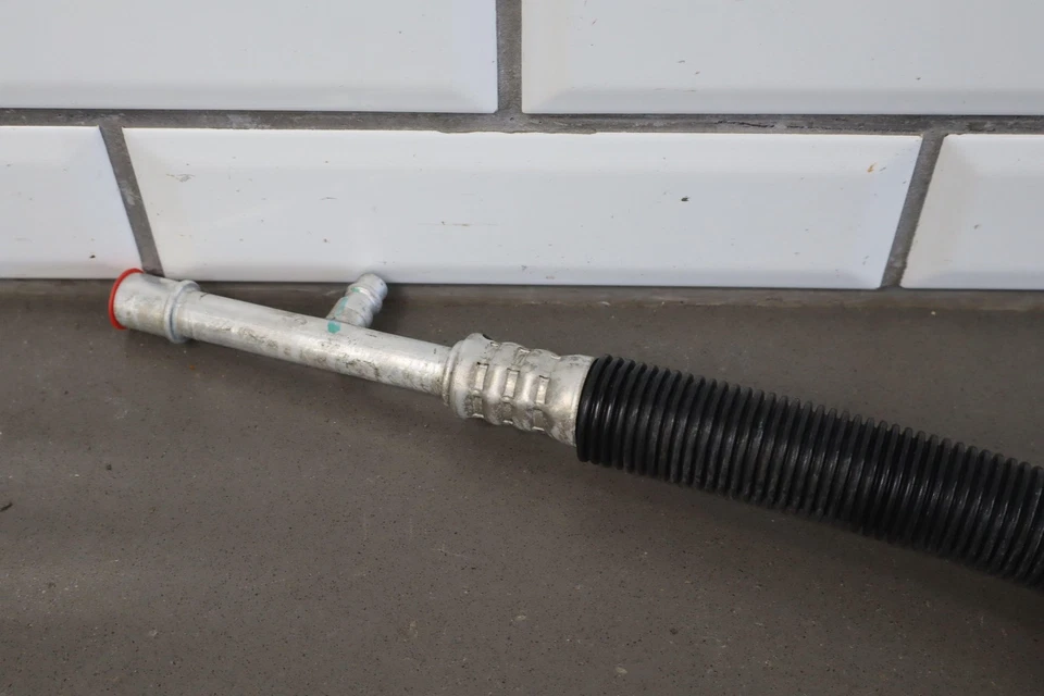 2005-2013 C6 Corvette 2-Piece A/C Lines Hoses - Image 3 of 4