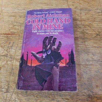 Roert Aickman -- Cold Hand In Mine. Berkley, 1979. Paperbacks From Hell.