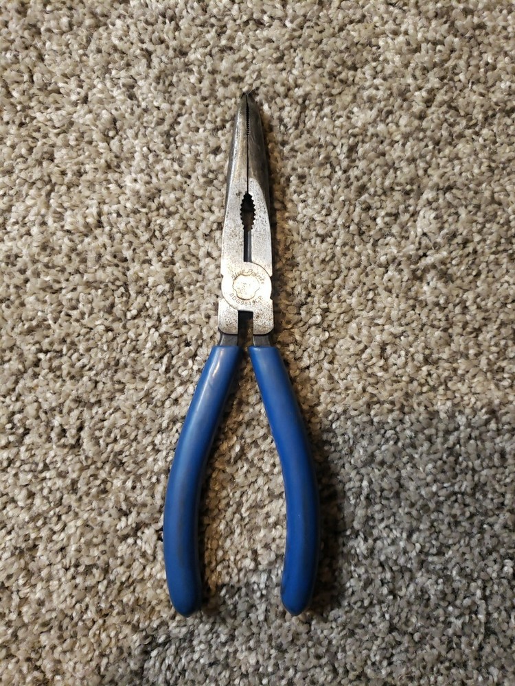 Blue-Point Lineman's Pliers BDG9845CP BluePoint Lineman Curved Needle Nose Plier