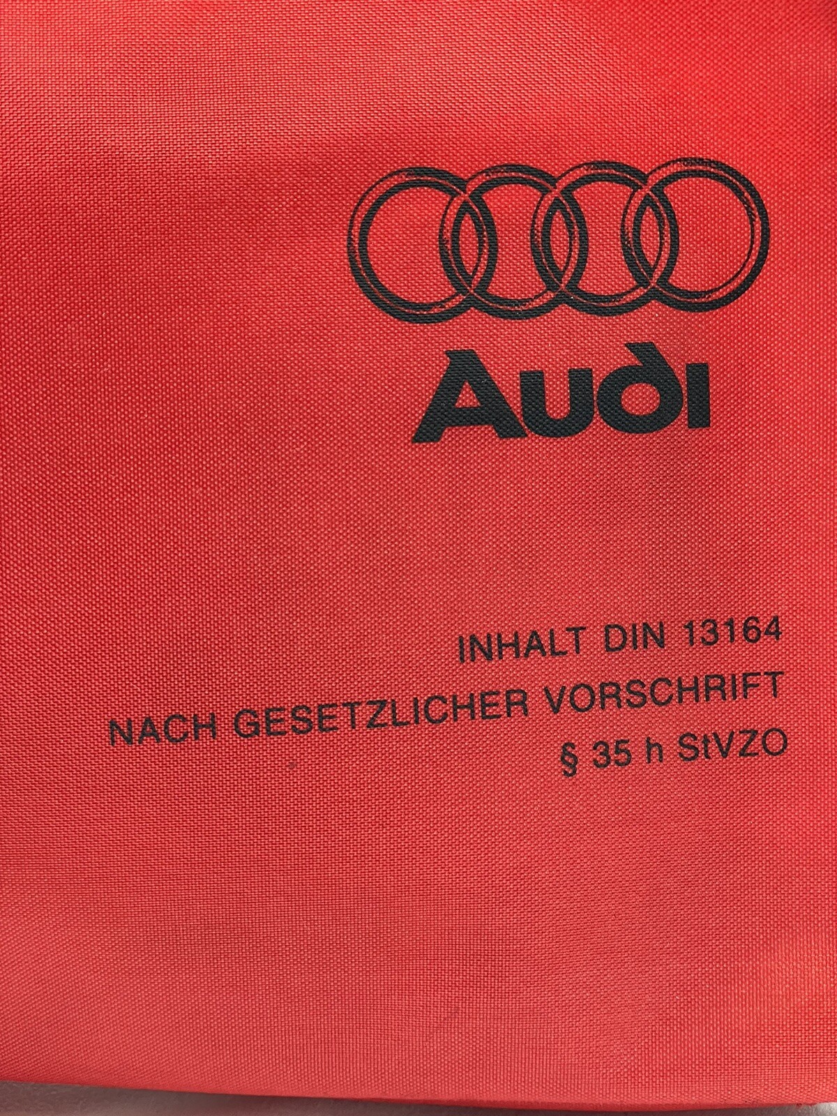 1st First Aid Kit Pouch 0208 Audi A4 S4 B6 B7 Genuine 8E0 860 281 eBay