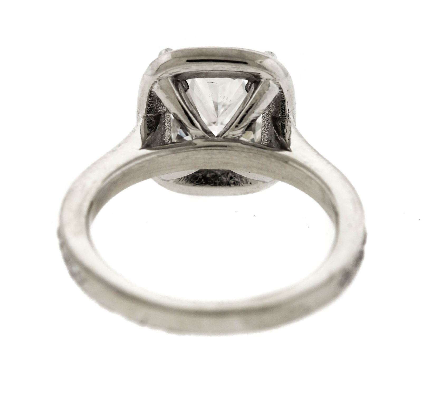 GIA Cushion Cut Modified Brilliant 2.51ct Diamond Engagement Ring in