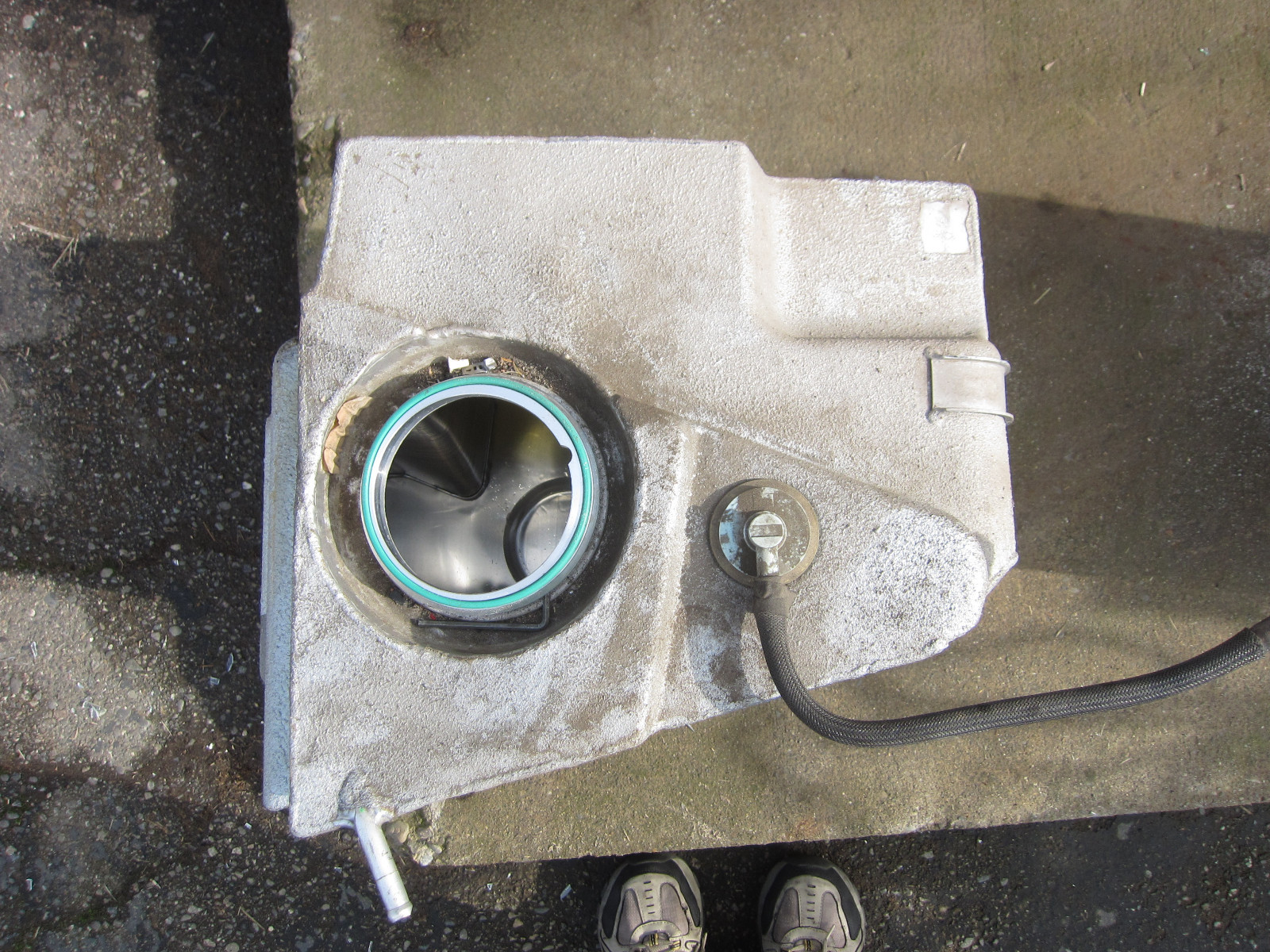 Ferrari 430 Spider - RH Fuel Tank - P/N 194346