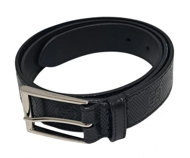 Gucci Ceinture en Cuir Noir avec Poinçonnage Motif GG et Boucle Carrée Argentée   Homme