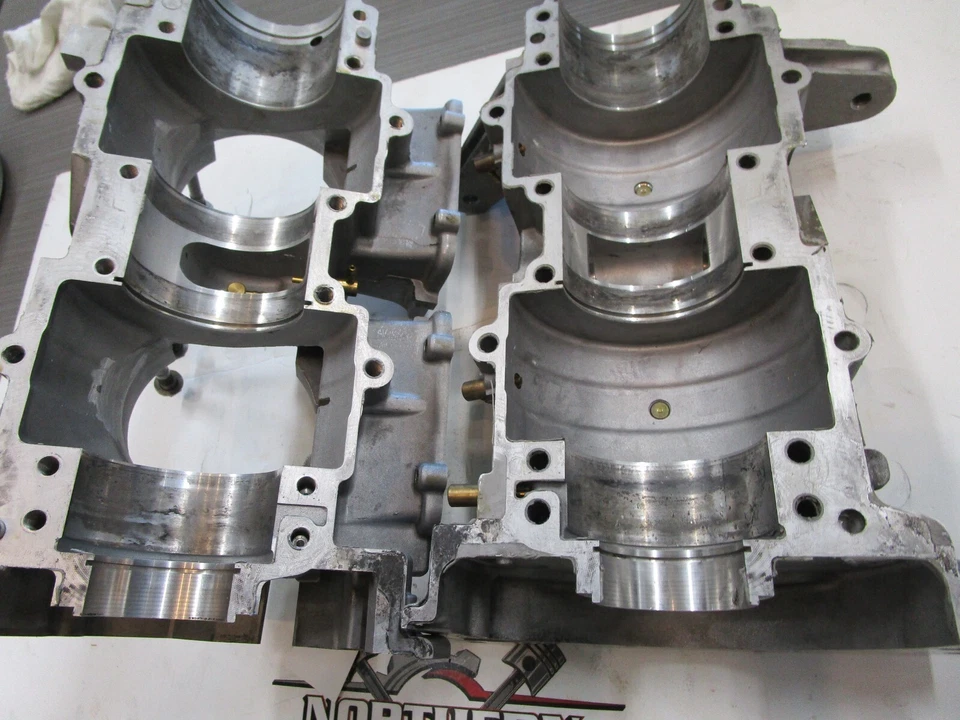 Polaris 曲轴箱 RMK、Indy、Rush 600 原始设备制造商:2207330 2018-2023 — 第 2/4 张图片