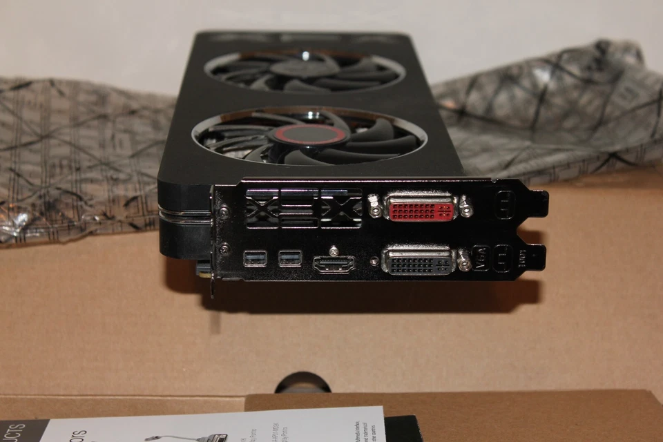 XFX R9 280X Black OC Edition 3GB DDR5 HDMI 2xDVI Graphics Card AMD Used in box - Image 3 of 3