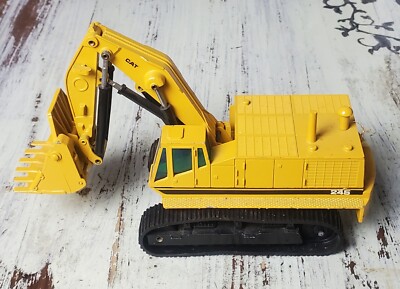 CATERPILLAR 245 BAGGER HOCHLÖFFEL STRIPES LOGO #177.3 NZG 1:50 OVP