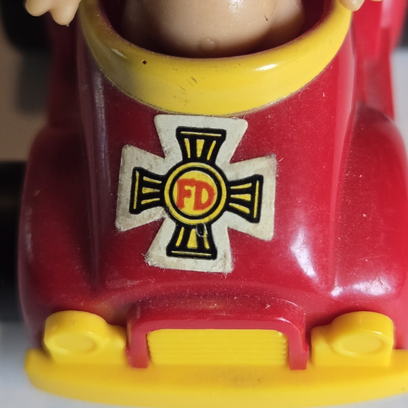 RUSS SL Red Hair Troll Driving Fire Truck Pull Back Toy 2" x 1.5" Rare Find