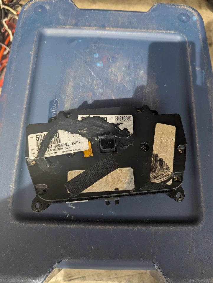 2015-2023 DODGECHALLENGER ТЕМПЕРАТУРА HVAC КЛИМАТ-КОНТРОЛЬ БЛОК 68184926AB - Изображение 2 из 2