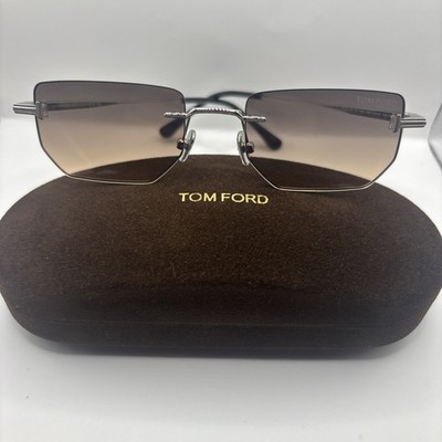 Tom Ford ETHAN-02 FT1355 16B Shiny Palladium/ Gradient Smoke  Sunglasses