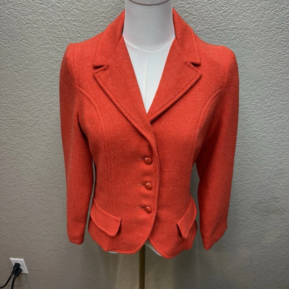 Vintage Bobbie Brooks Women's Wool Blend Orange Lined Three Button Blazer Small - Image 4 of 4