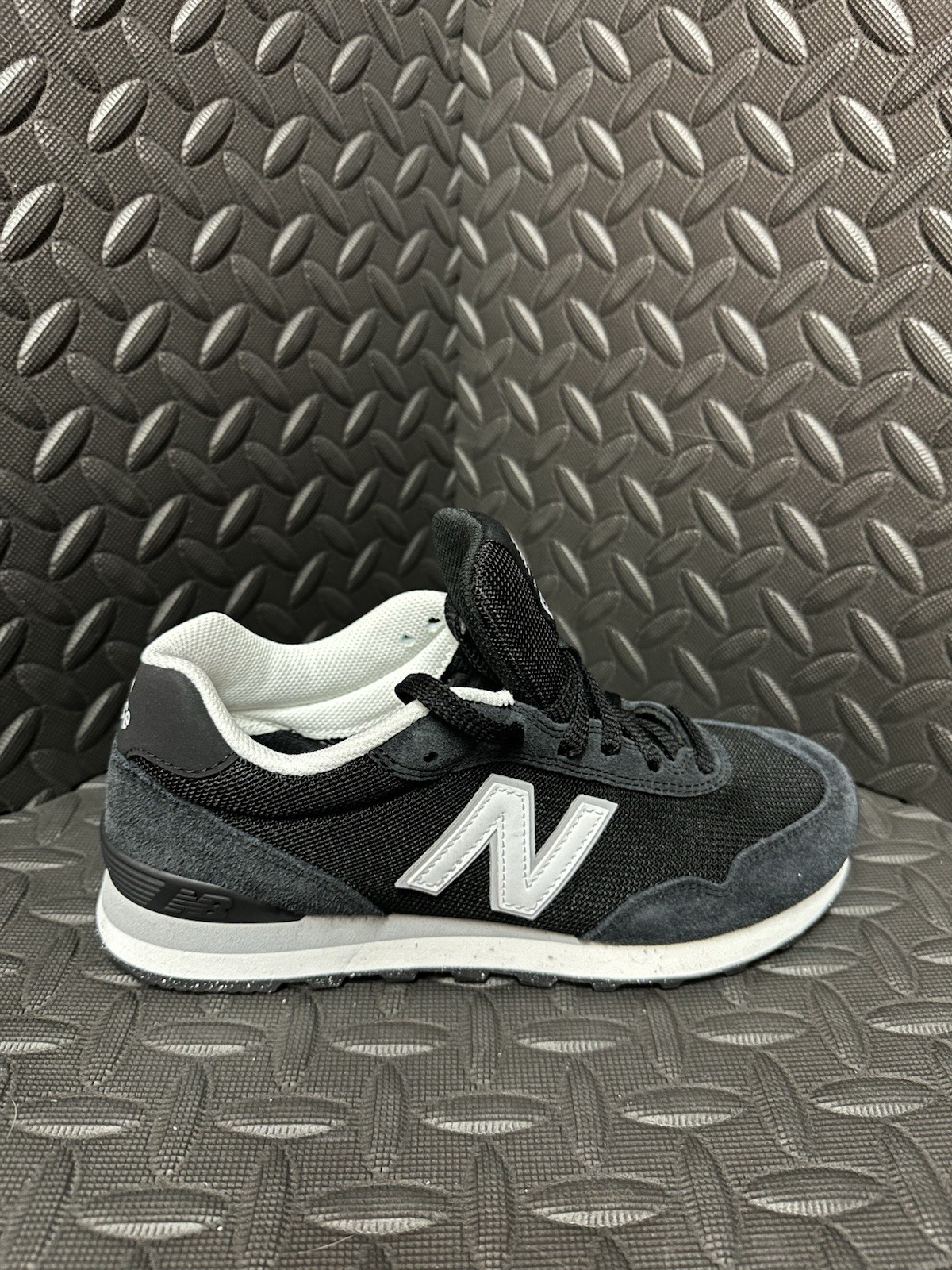 New Balance 515 V1 Women’s Sneakers Black White WL515BLK Size 7.5 US
