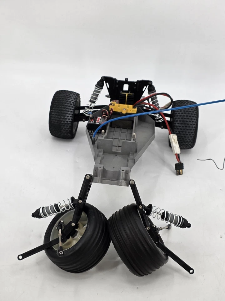 1/10 Traxxas Rustler 2x2 eléctrico sin probar como está Foto 4 de 4
