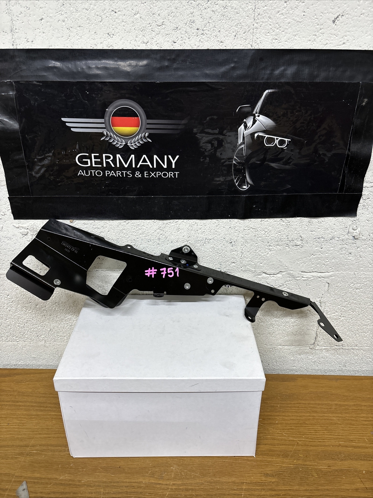 2016-2021 MCLAREN 570S 540C FRONT RIGHT RH FENDER UPPER SUPPORT NEW Item# 751-N