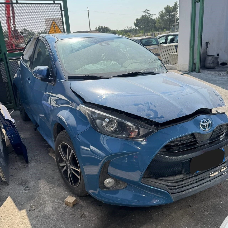 Ricambi TOYOTA YARIS 2020 1.5 IBRIDA 68KW M15A - Immagine 2 di 4