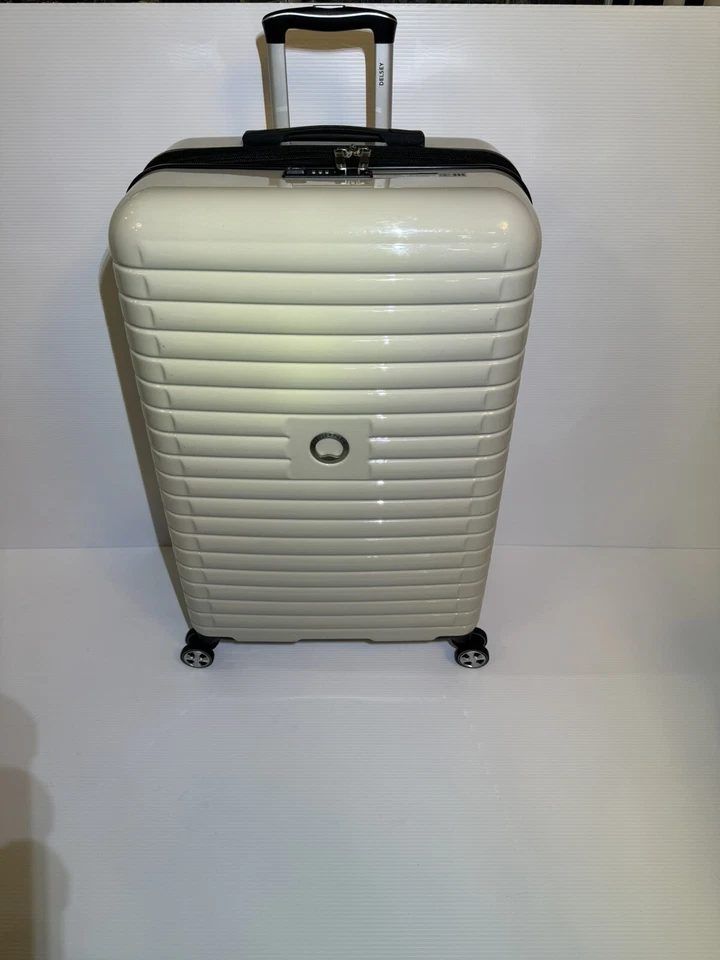 Delsey Paris Cruise 3.0 28" Expandable Spinner Suitcase - Image 2 of 4