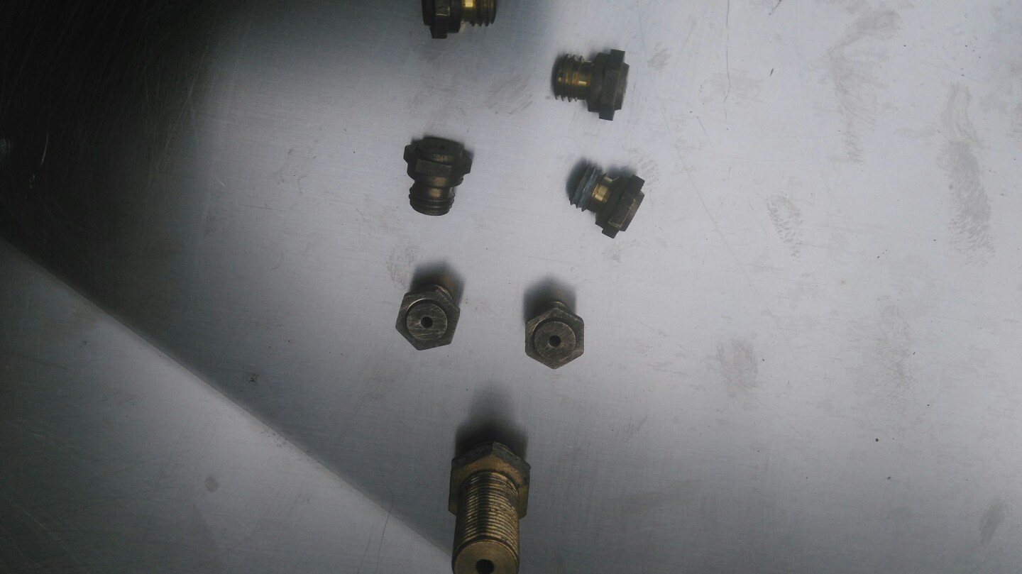 Moorwood Vulcan x 6 Natural Gas Top burner jets and Natural Gas Oven