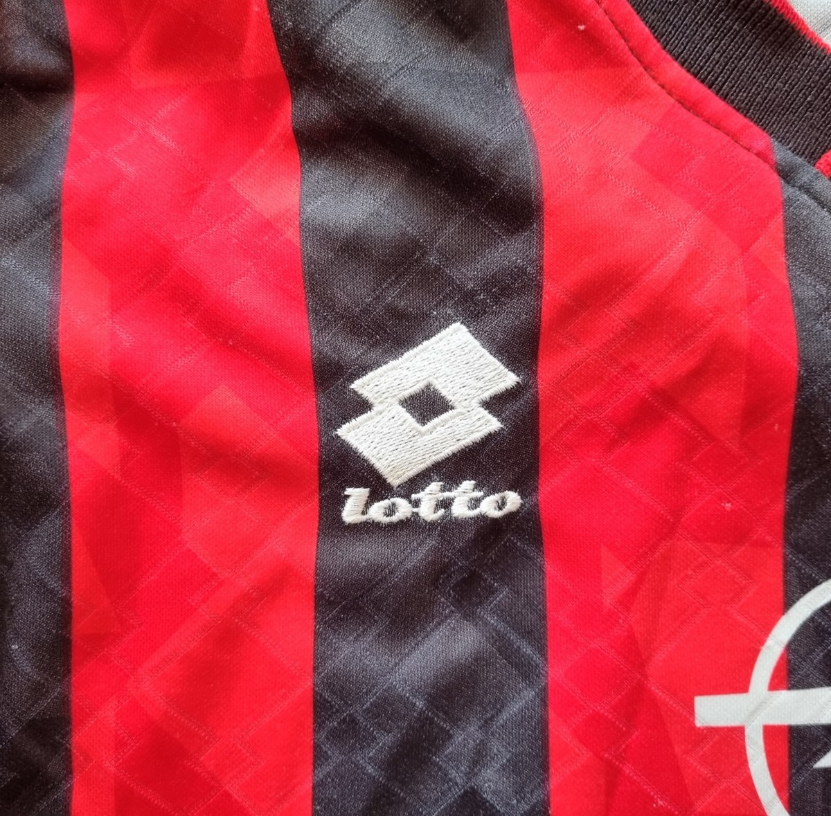 AC Milan 1994 - 1995 Home football Lotto long sleeve Jersey AC Milan 1994 - 1995 Home football Lotto long sleeve Jersey