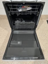 Frigidaire 24 in. White Front Control Built-In Tall Tub Dishwasher 8