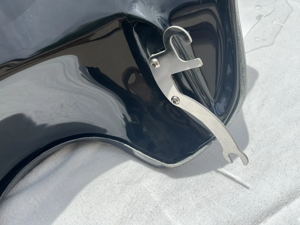 Hoppe Industries - 非音频蝙蝠翼整流罩 Harley-Davidson Switchback Harley — 第 4/4 张图片