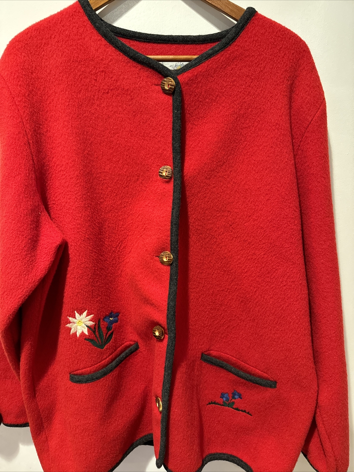 ALTRA Maglione cardigan rosso misto lana Oberwalder taglia grandi fiori ricamo