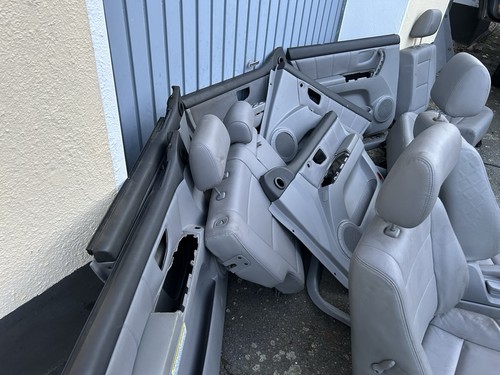 Komplette Leder Innenausstattung Von Kia Sorento. Alles Dabei
