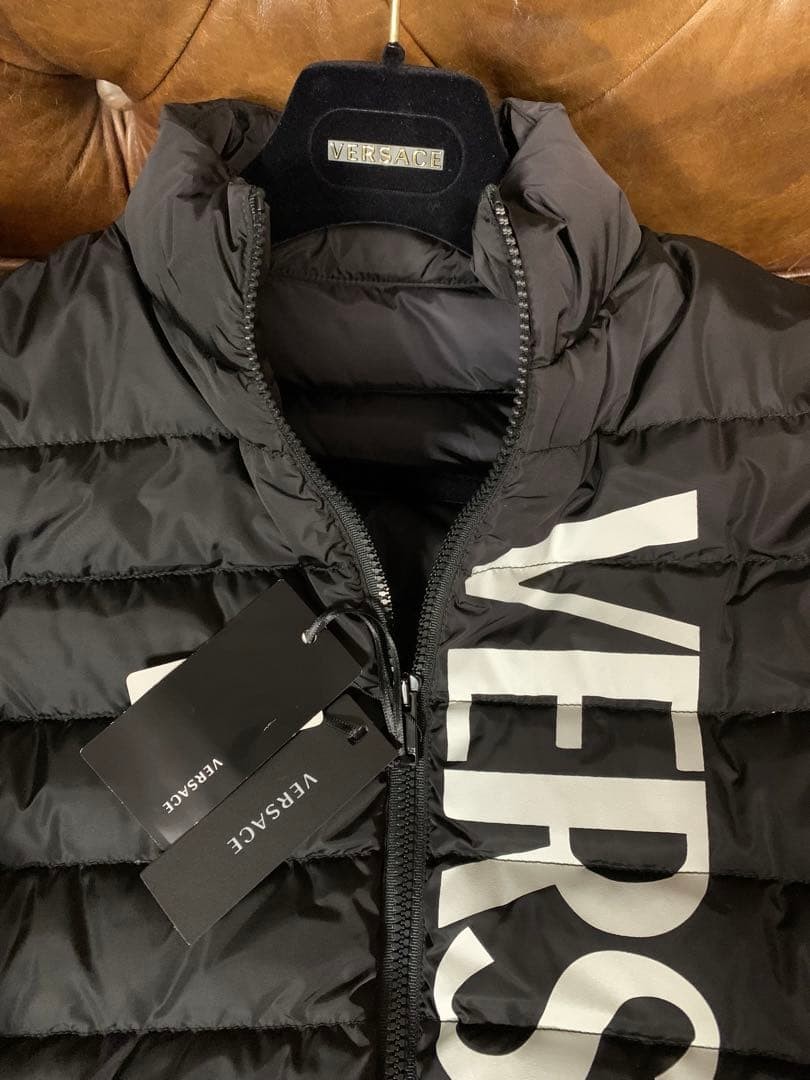 VERSACE DOWN JACKET LOGO / BLACK 52 - image 4