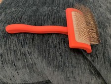 Chris Christensen Big G Dog Slicker Brush medium