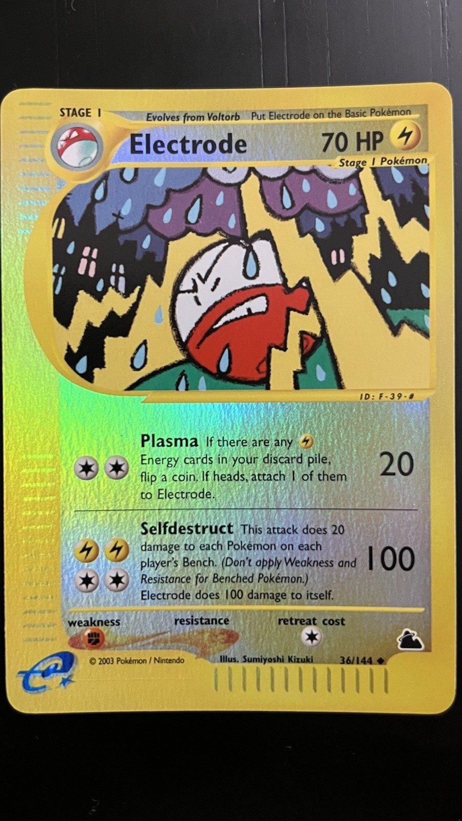 Electrode 36/144 NM Skyridge Reverse Holo Pokemon TCG
