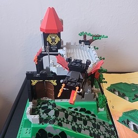 Lego System Fire Breathing Fortress 6082 With Manual Incomplete