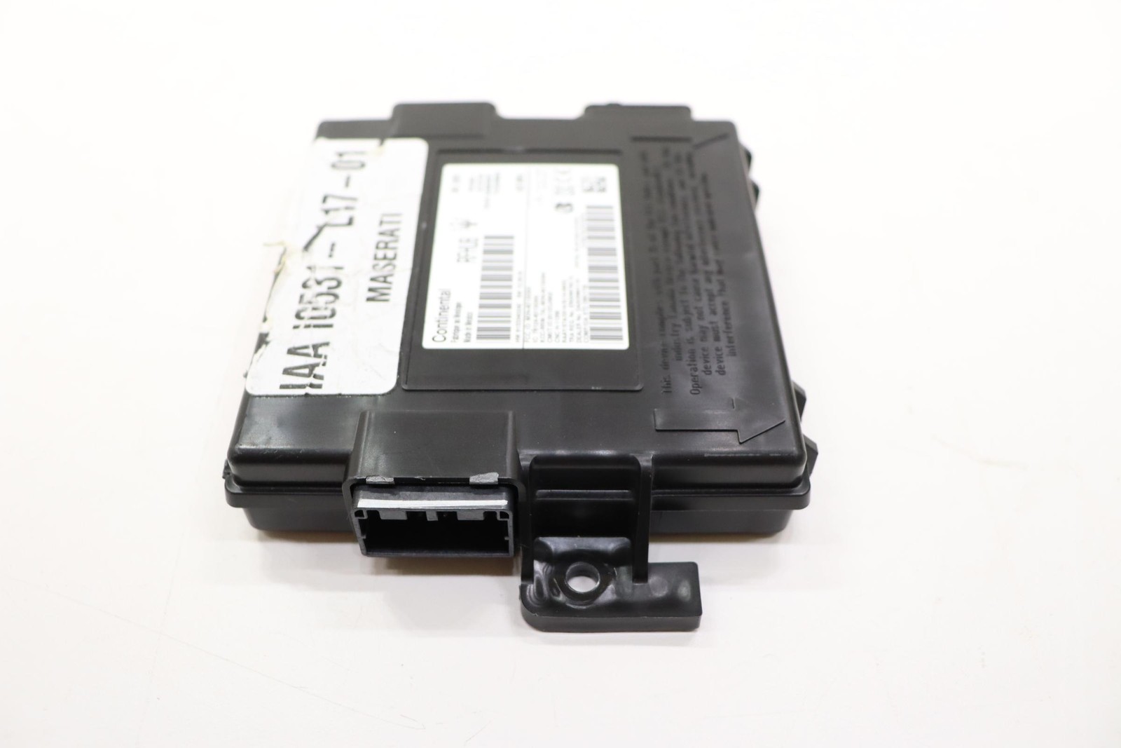2017 - 2024 MASERATI GHIBLI KEYLESS ENTRY PASSIVE ANTENNA MODULE OEM 670108575
