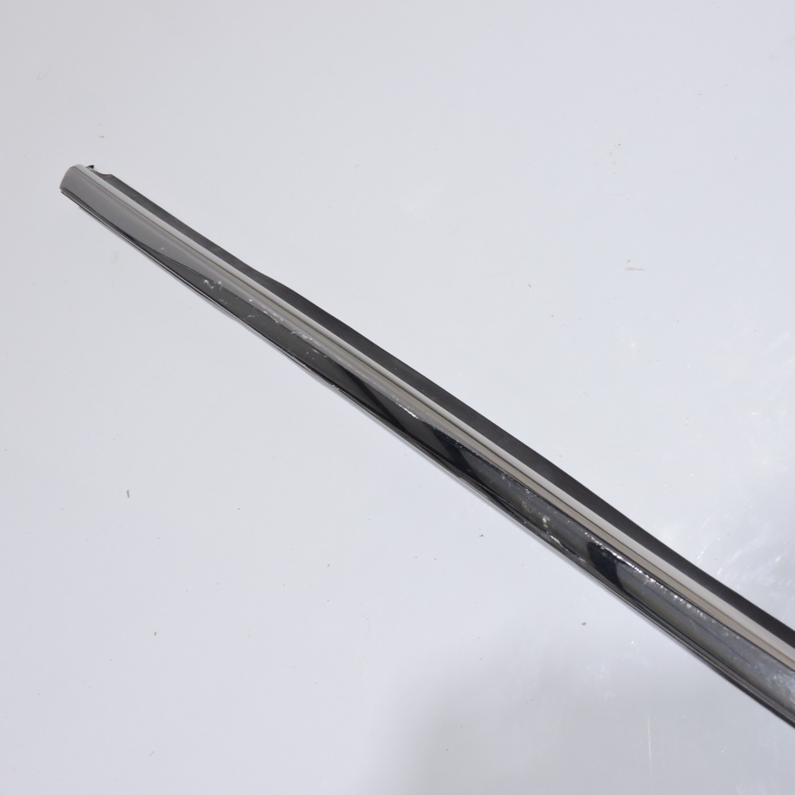 Rolls-Royce 20 2019-2020 LEFT Trim molding