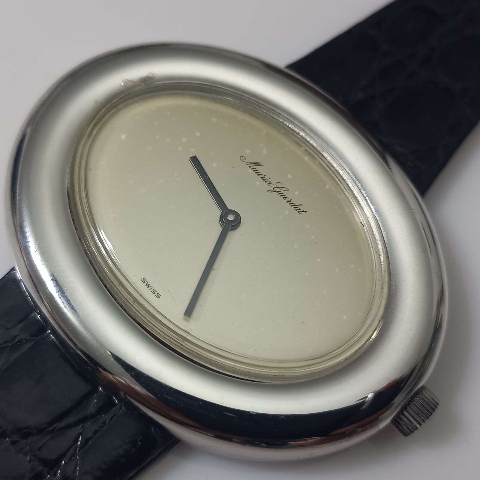 OVERSIZED 50MM NOS 1970'S SS OVAL MAURICE GUERDAT MODEL: 3251 MANUAL SWISS WATCH