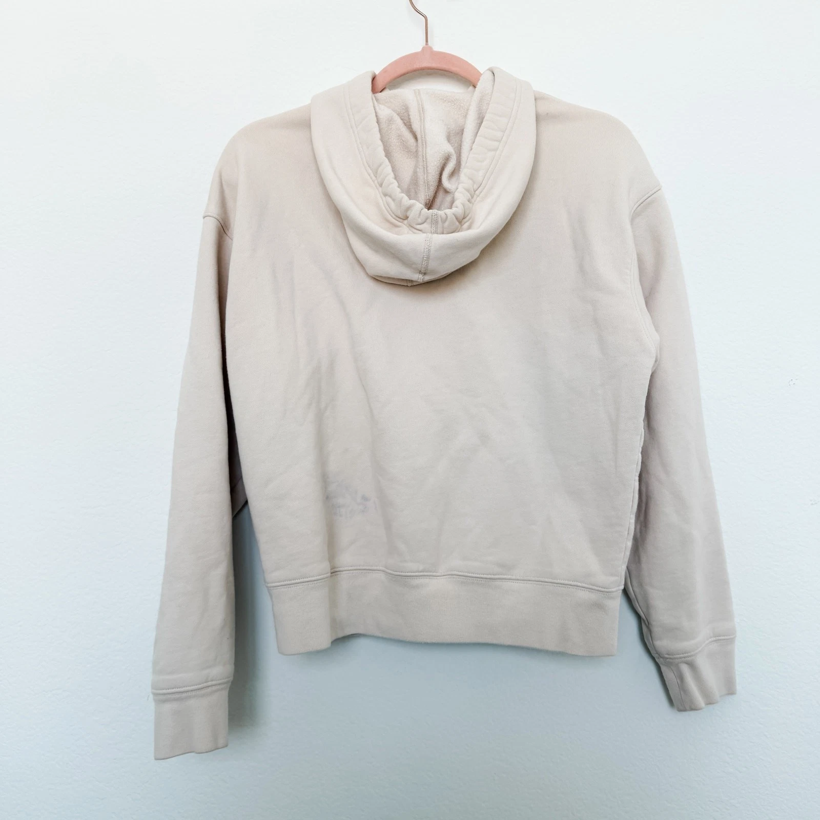 girlfriend-collective light sweatshirt hoodie