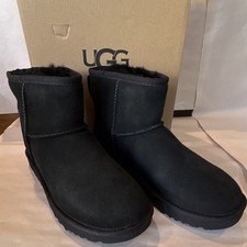 NEW UGG Classic Mini II Black Suede Shearling Lined Ankle Bootie Round Toe US 8