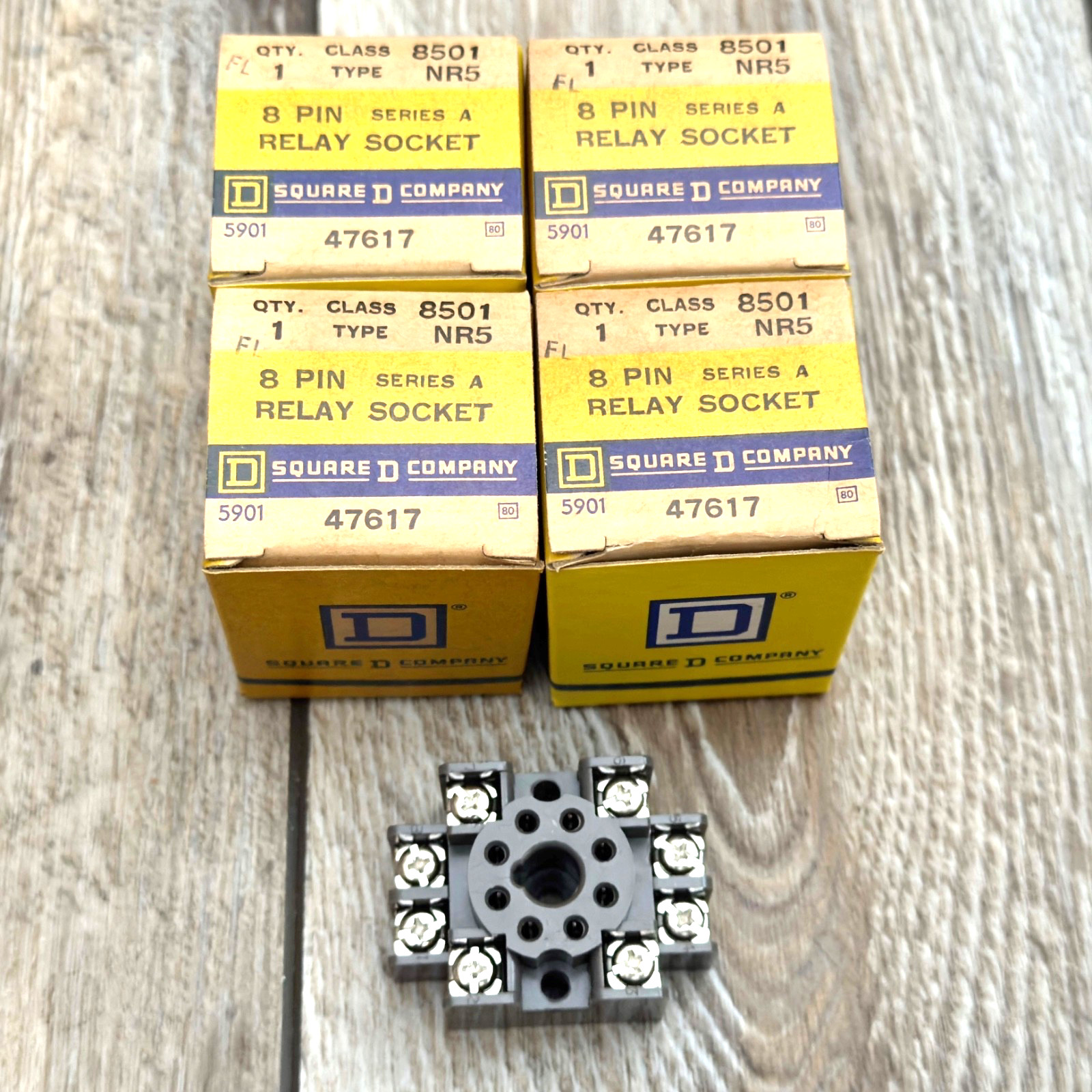Square D 8501NR5 Relay Sockets 8 Pin Series A Lot of 4 New