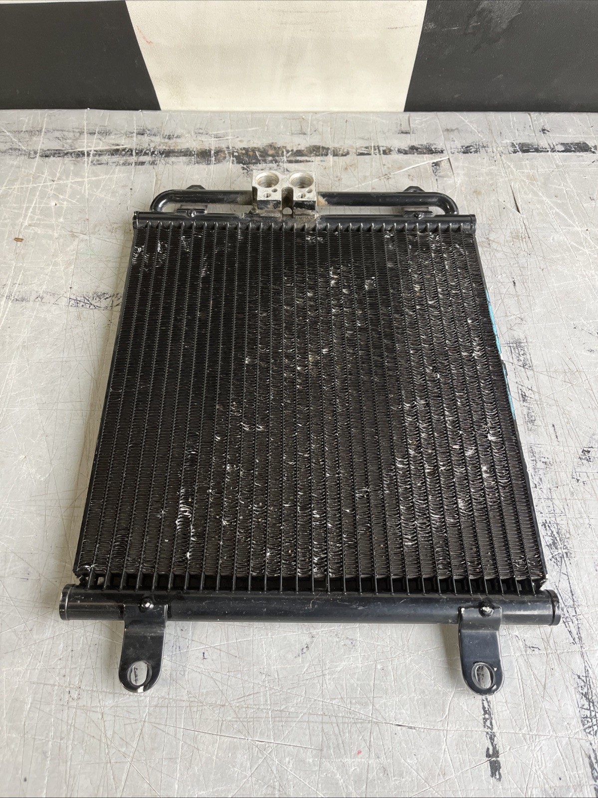 18 19 20 21 22 23 Audi R8 Lamborghini Huracan Ac Condenser Used Oem 4S0816411A