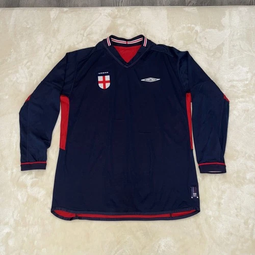 England Reversible Football Shirt Size L     E1