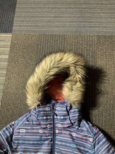 Girls Roxy Size Medium 10 Ski Jacket Dry flight 10K Faux Fur Southwestern Aztec - Picture 4 of 12