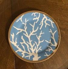 Colin Cowie Dinner Plate Blue Sea Life Ocean White Coral Pattern Gold Trim 10.75