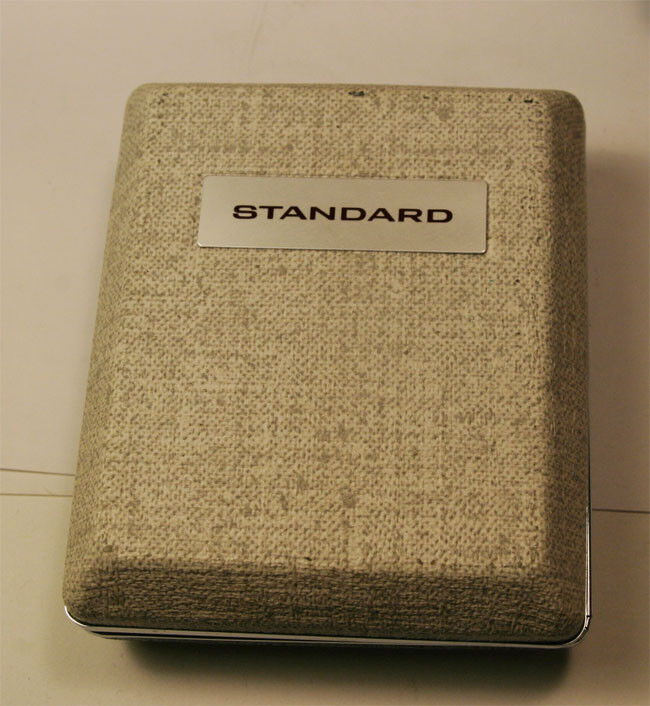 STANDARD SR-Q460F Micronic Ruby AM/FM Tr Radio Super Clean STANDARD SR-Q460F Micronic Ruby AM/FM Tr Radio Super Clean